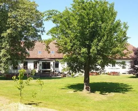 Folwark Goscino-dwor Gościno