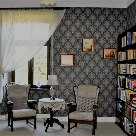 Folwark Goscino-dwor Couette-café *