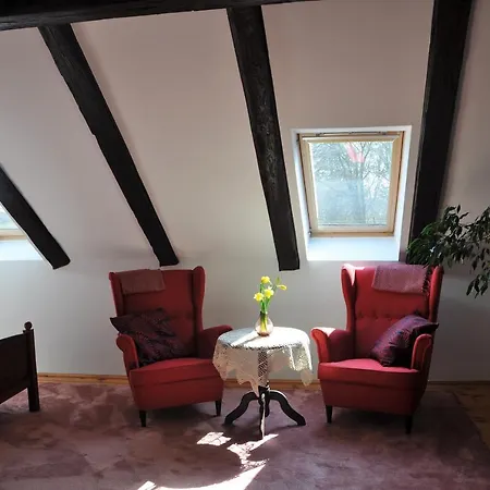 Bed & Breakfast Folwark Goscino-dwor