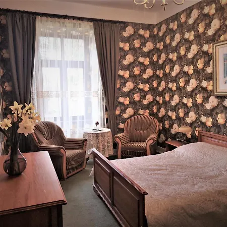 Folwark Goscino-dwor Bed & Breakfast