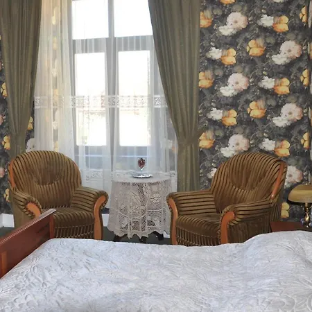 Folwark Goscino-dwor * Gościno