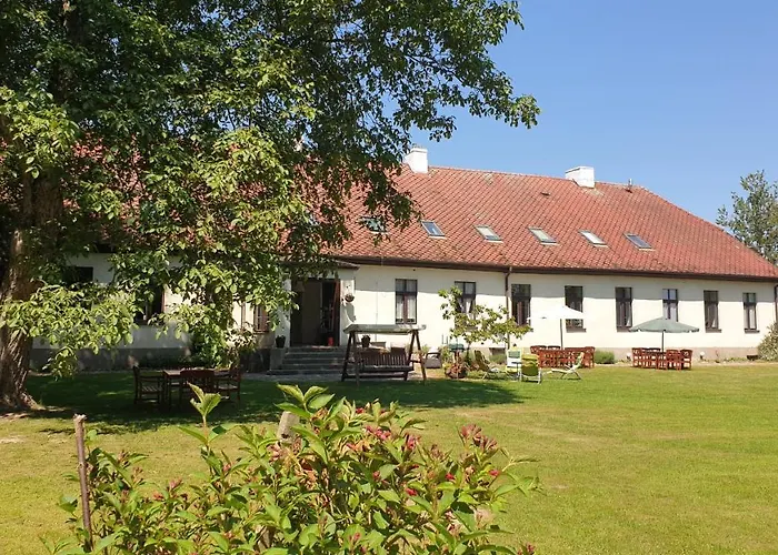 Bed & Breakfast Folwark Goscino-dwor Gościno