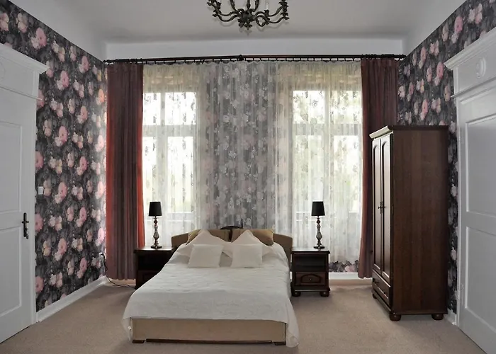 Bed & Breakfast Folwark Goscino-dwor